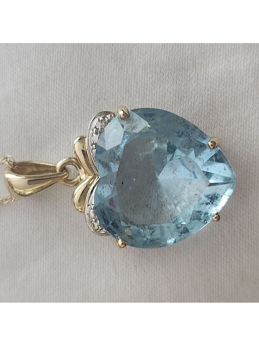 Exquisite 5.00Ct Heart Cut Natural Swiss Blue Topaz & Natural Diamond Pendant - Picture 2 of 13